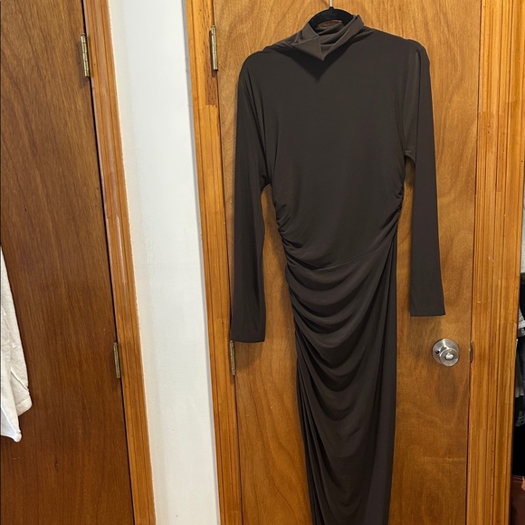Chocolate brown Norma Kamali size M ruched long dress with slit - Picture 1 of 3